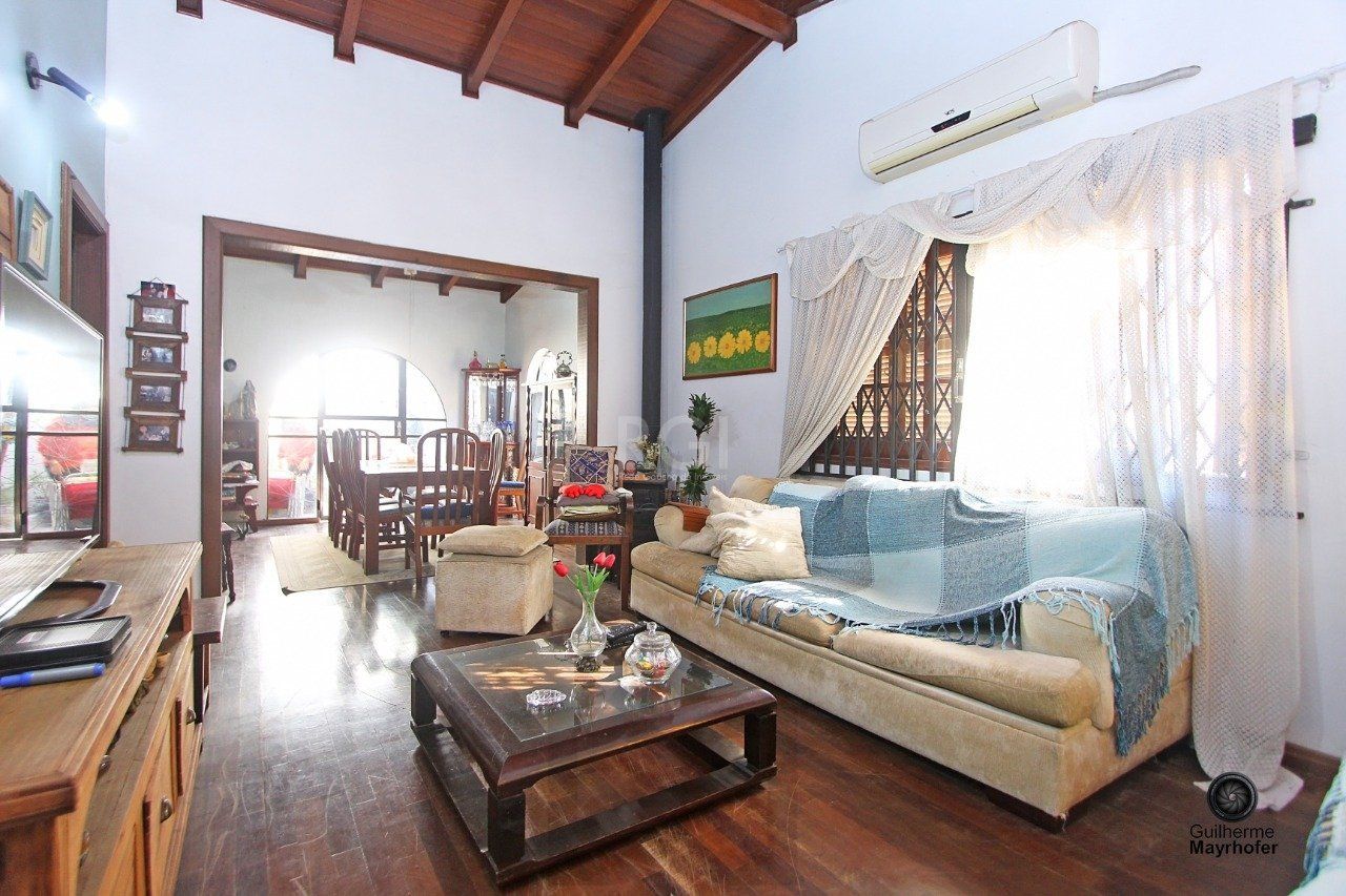 Casa para Venda - 249.54m², 4 dormitórios, sendo 1 suites, 5 vagas - Ipanema — foto 6