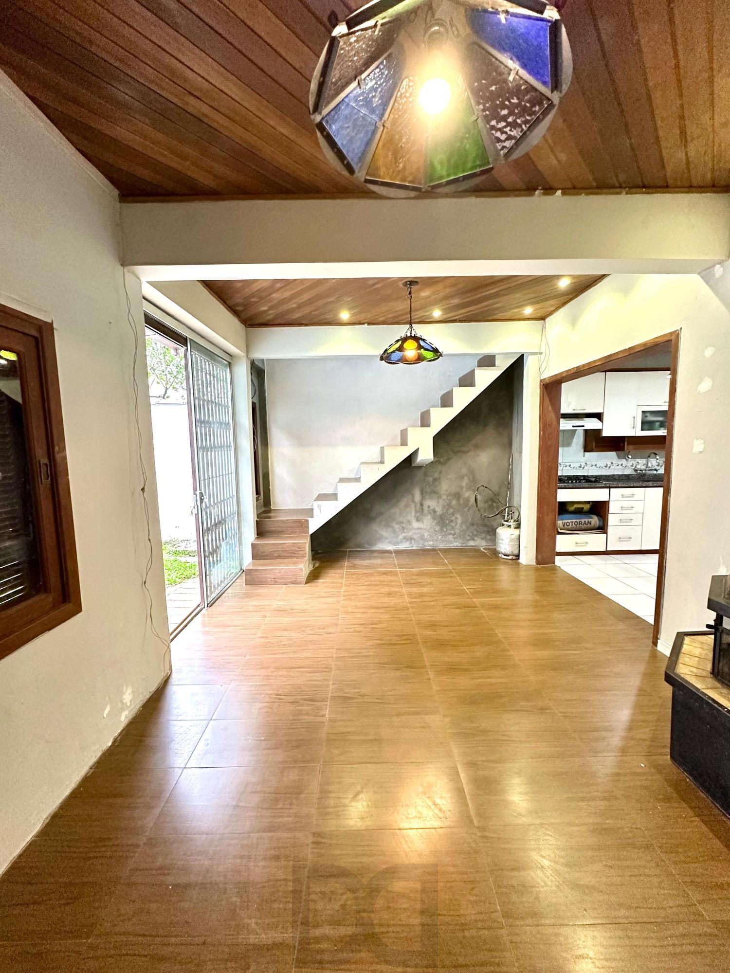 CASA DE DOIS QUARTOS  COM PISCINA NO BAIRRO PONTA GROSSA — foto 8
