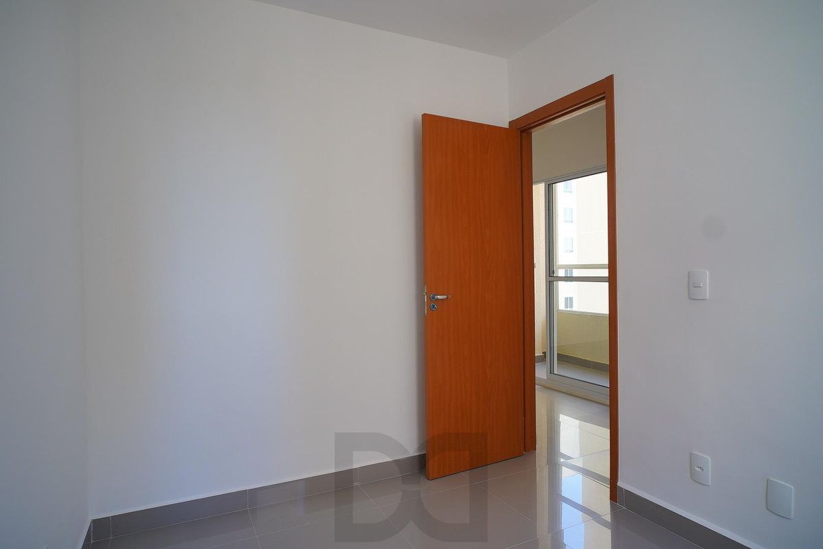 Apartamento com 02 quartos e 01 vaga no Bairro Costa e Silva em Porto Alegre — foto 11