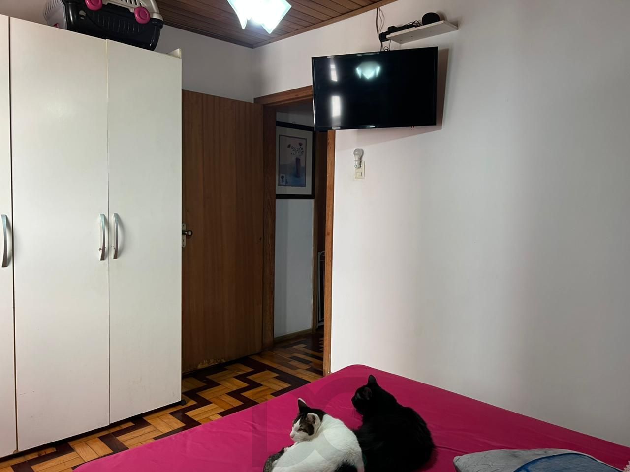 Apartamento com 03 quartos e 02 banheiros no Centro Histórico de Porto Alegre. — foto 8