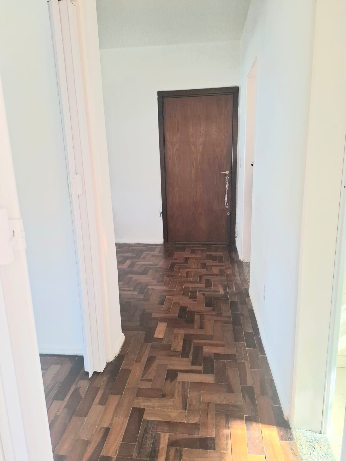 Apartamento de 02 dormitórios no Bairro Camaquã em Porto Alegre- RS — foto 10