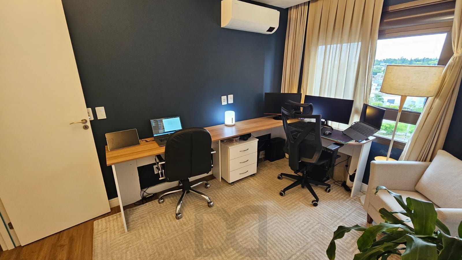 Apartamento de 2 dormitórios 2 suítes , vaga dupla coberta escriturada ! — foto 26