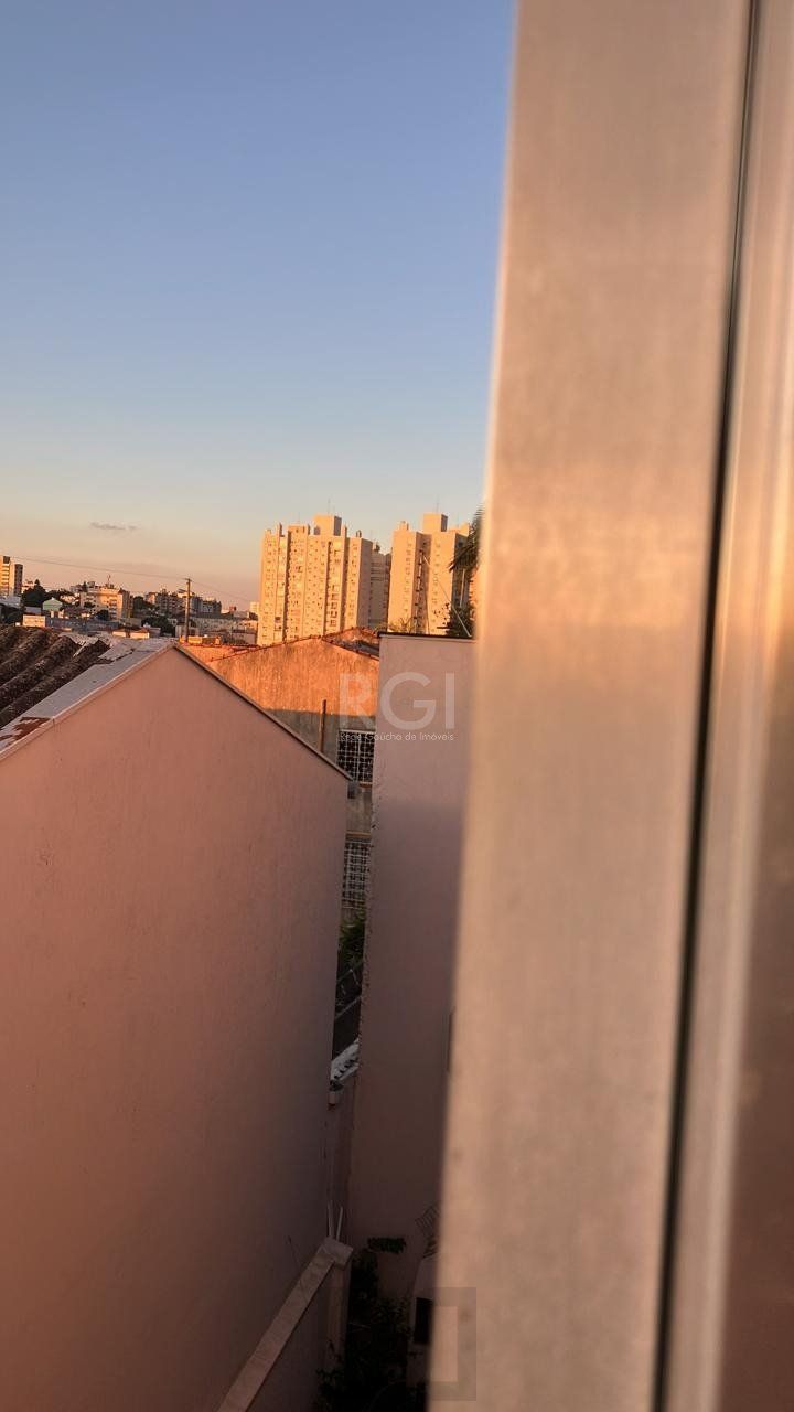 Apartamento de 2 dormitórios no bairro Passo d´Areia — foto 27