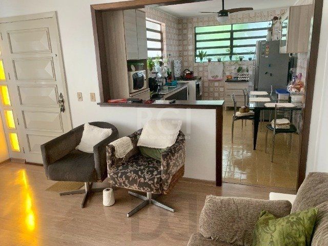 Casa de 3 dormitórios no bairro Bom Jesus — foto 9