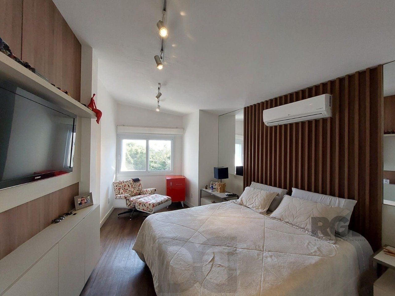 Casa para Venda - 296m², 3 dormitórios, sendo 1 suites, 3 vagas - Vila Nova, Poa — foto 39