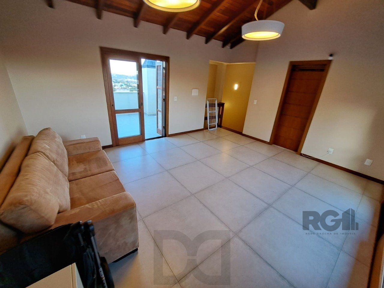 Casa em Condomínio com 03 quartos e 02 vagas no Bairro Nonoai — foto 53