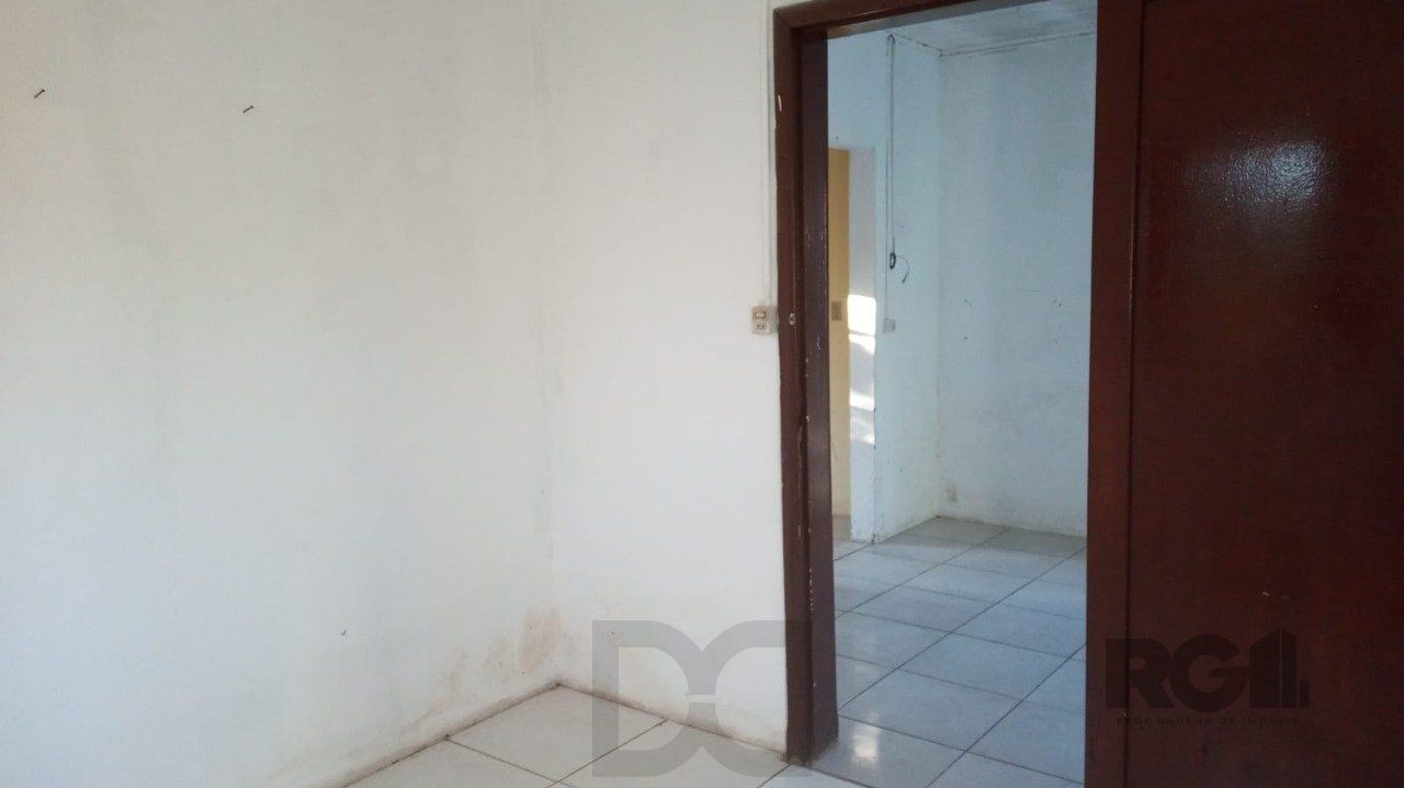 Casa à venda 2 dormitórios 3 vagas no Bairro Lami Porto Alegre RS — foto 37