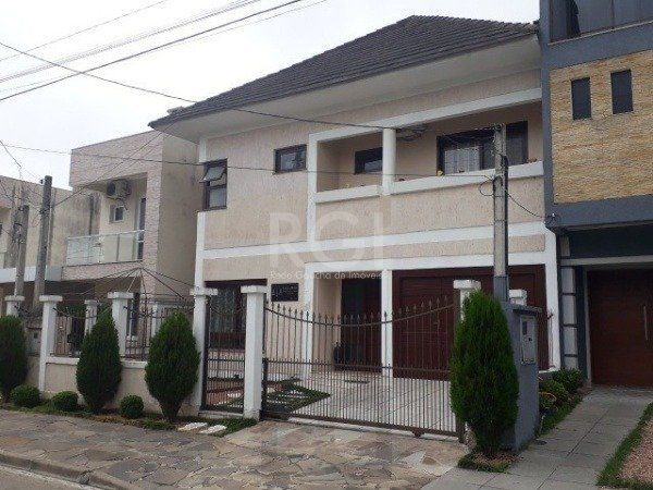 Casa para Venda - 272m², 3 dormitórios, sendo 1 suítes, 2 vagas - Hípica — foto 1