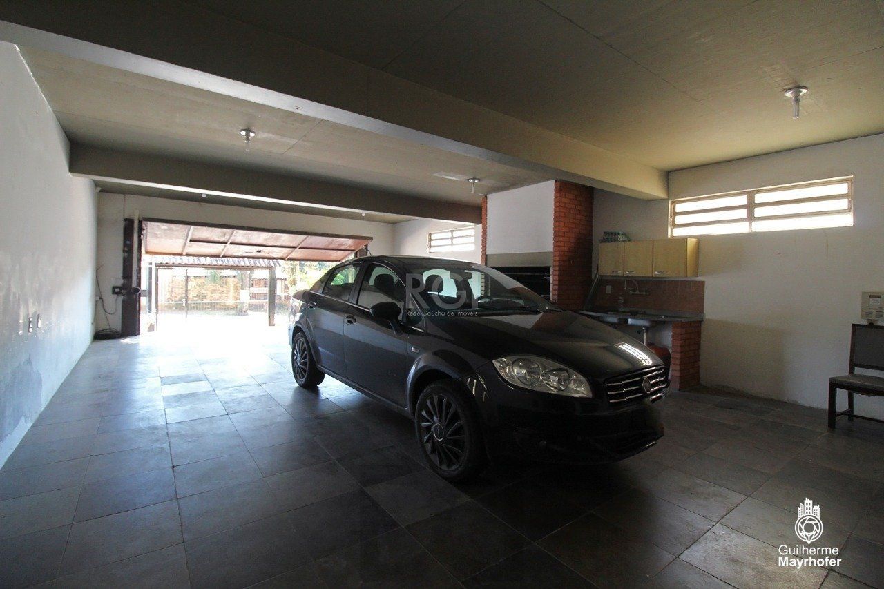 Casa para Venda - 526.64m², 4 dormitórios, sendo 2 suites, 4 vagas - Teresópolis — foto 37