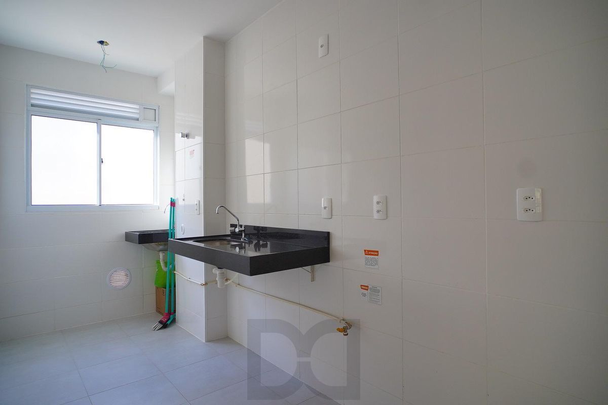 Apartamento com 02 quartos e 01 vaga no Bairro Costa e Silva em Porto Alegre — foto 15