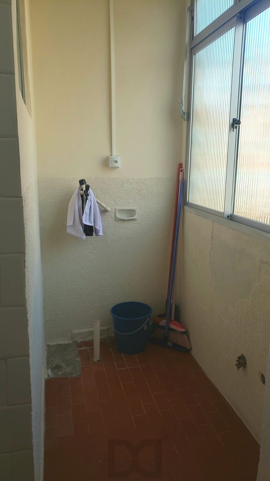 Apartamento de 2 dormitórios quarto andar no bairro jardim Itu Sabará — foto 3