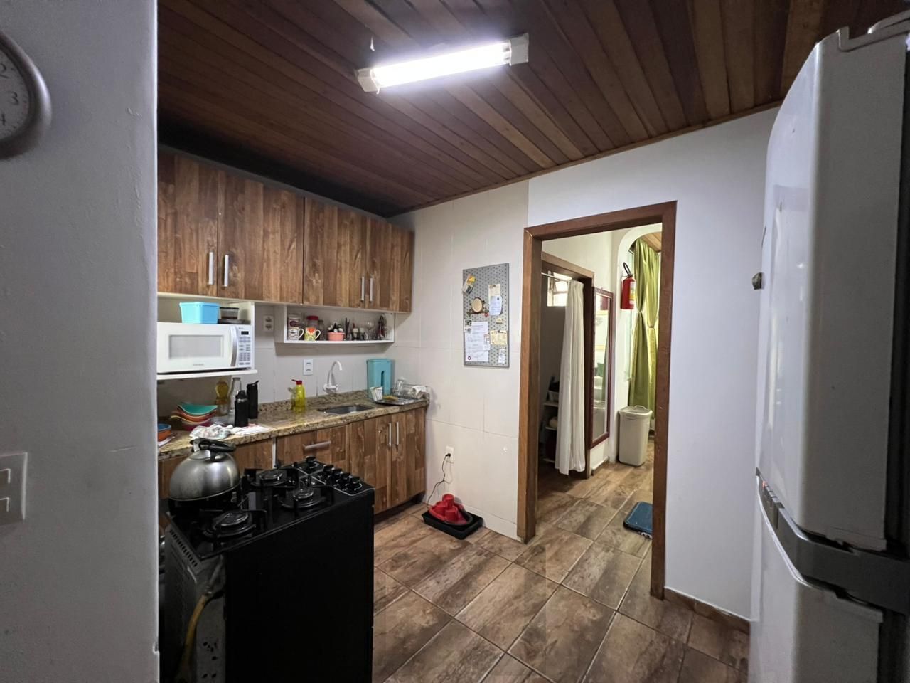 Apartamento com 03 quartos e 02 banheiros no Centro Histórico de Porto Alegre. — foto 4