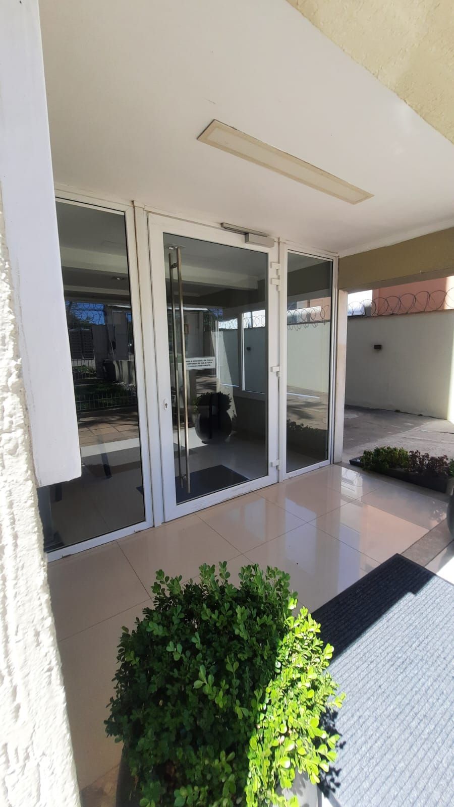 Apartamento com 02 quarto e 01 vaga no Bairro Praia de Belas em Porto Alegre — foto 20