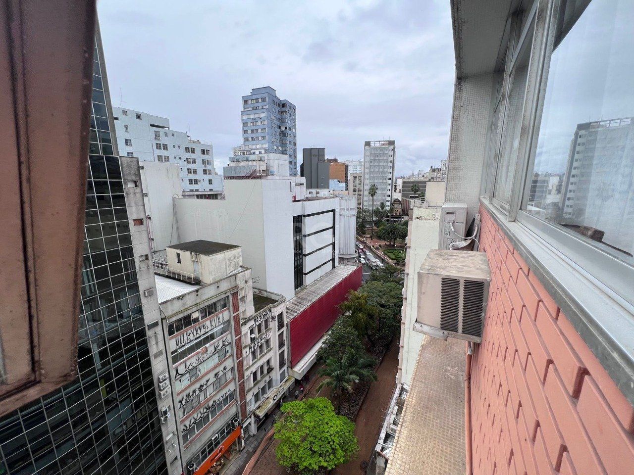 Conjunto/Sala para Venda - 24m², 0 dormitórios, Centro Histórico, Porto Alegre — foto 14