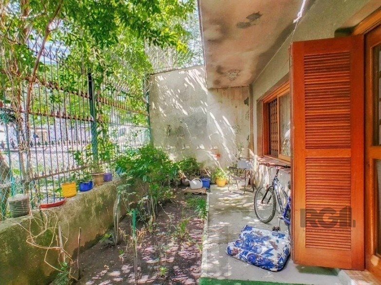 Apartamento Térreo com 02 dormitórios Na cidade Baixa em Porto Alegre/RS — foto 20