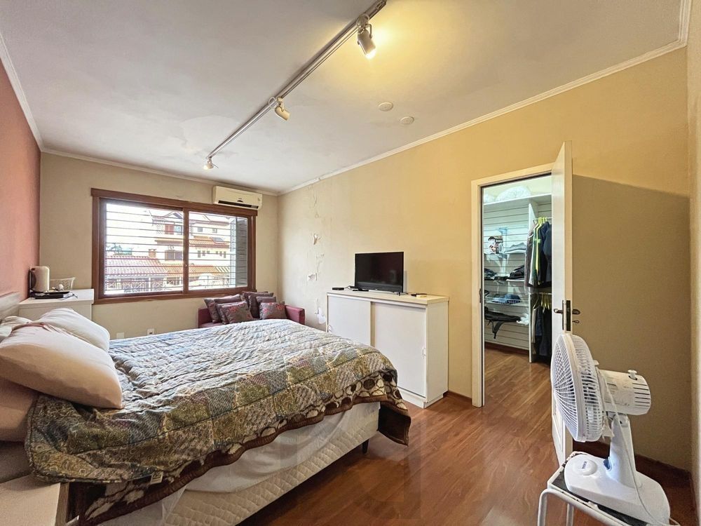 Casa semimobiliada com 5 dormitórios, piscina e 3 vagas no Camaquã Porto Alegre — foto 19