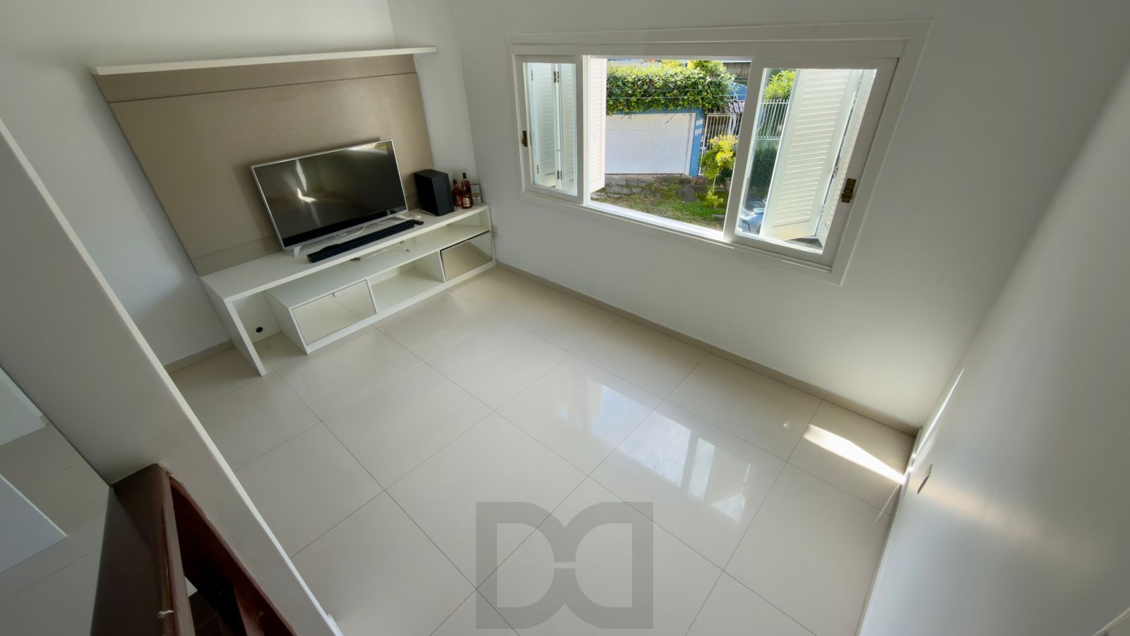 Casa com 02 quartos e 02 vagas no Bairro Jardim Itu em Porto Alegre — foto 5