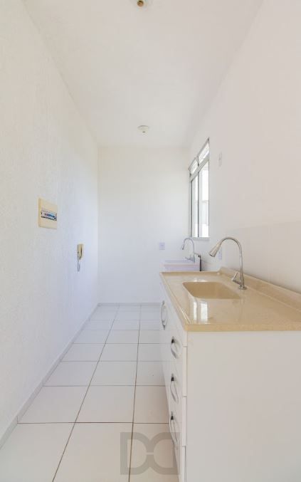 Apartamento de 2 Quartos e 01 vaga fixa no Bairro Jardim Leopoldina em Porto Alegre — foto 9