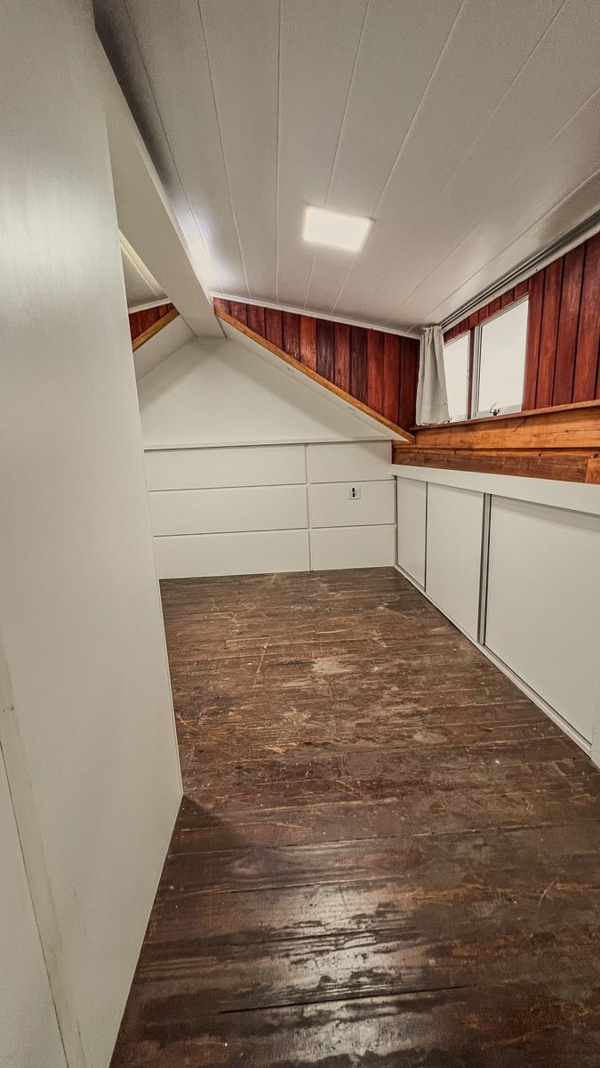 Apartamento com 02 quartos e 01 vaga, no Bairro Navegantes em Porto Alegre — foto 14