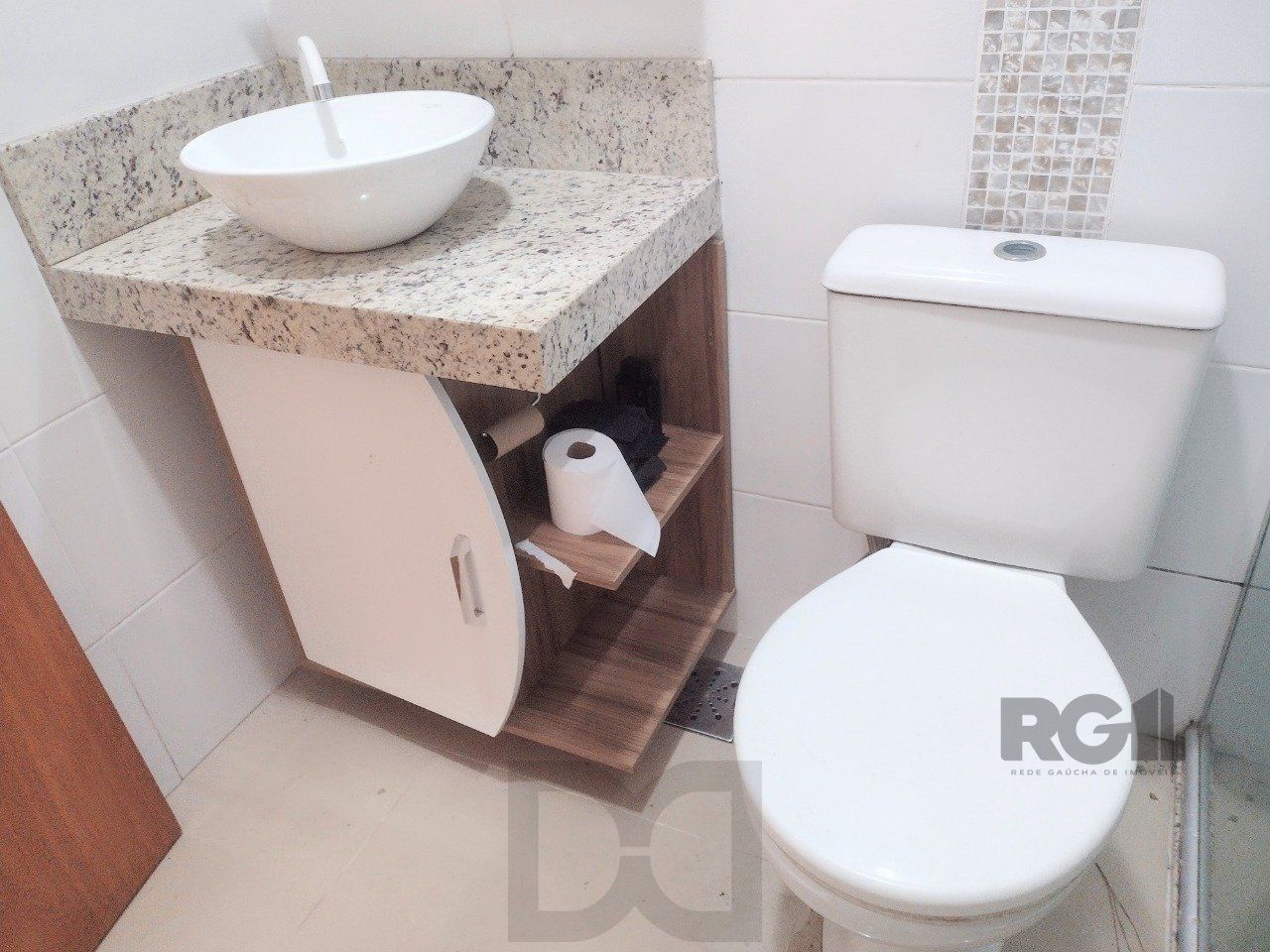 CASA TÉRREA - 2 DORMITÓRIOS, ÁREA COBERTA COM CHURRASQUEIRA , TERRAÇO - 02 VAGAS — foto 10