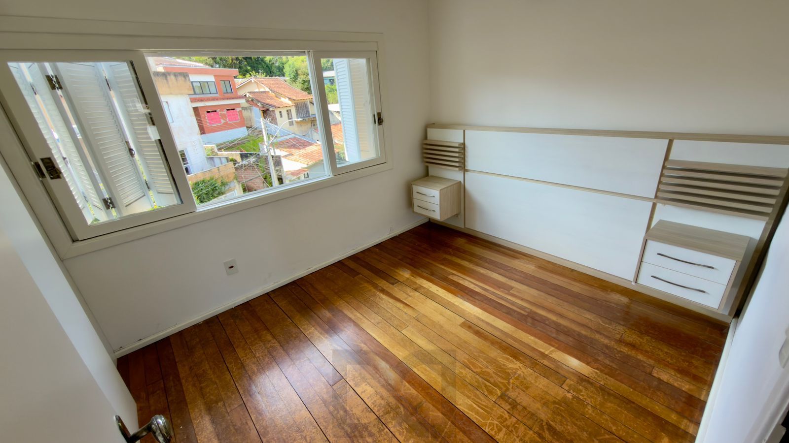 Casa com 02 quartos e 02 vagas no Bairro Jardim Itu em Porto Alegre — foto 20