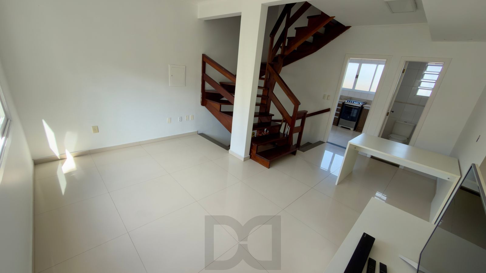 Casa com 02 quartos e 02 vagas no Bairro Jardim Itu em Porto Alegre — foto 13