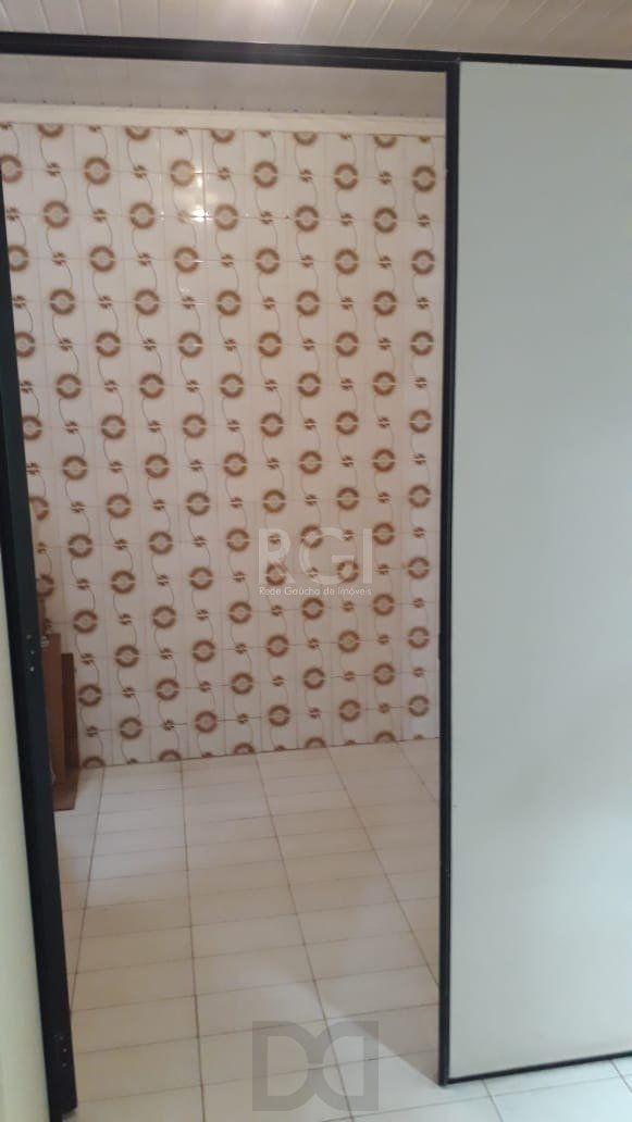 Casa para Venda - 121m², 3 dormitórios, sendo 1 suites, 2 vagas - Restinga — foto 9