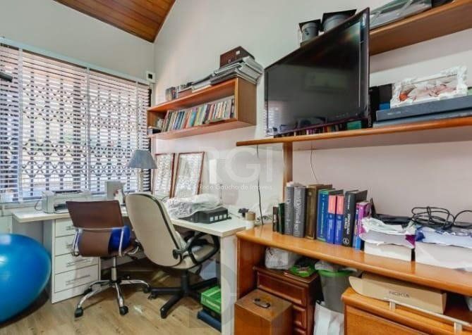 CASA DE CONDOMÍNIO, 3 DORMITÓRIOS, SUÍTE, NO BAIRRO JARDIM SABARÁ, PORTO ALEGRE/RS — foto 15