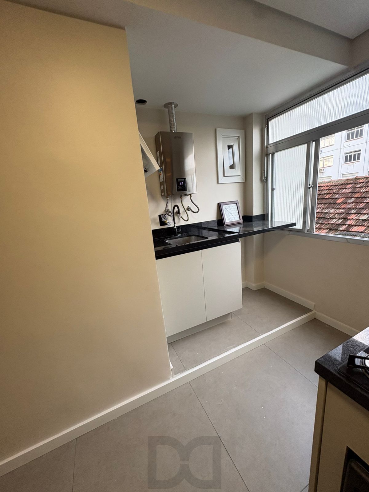 Apartamento com 02 quartos (01 suíte) no Bairro Cidade Baixa em Porto Alegre — foto 8