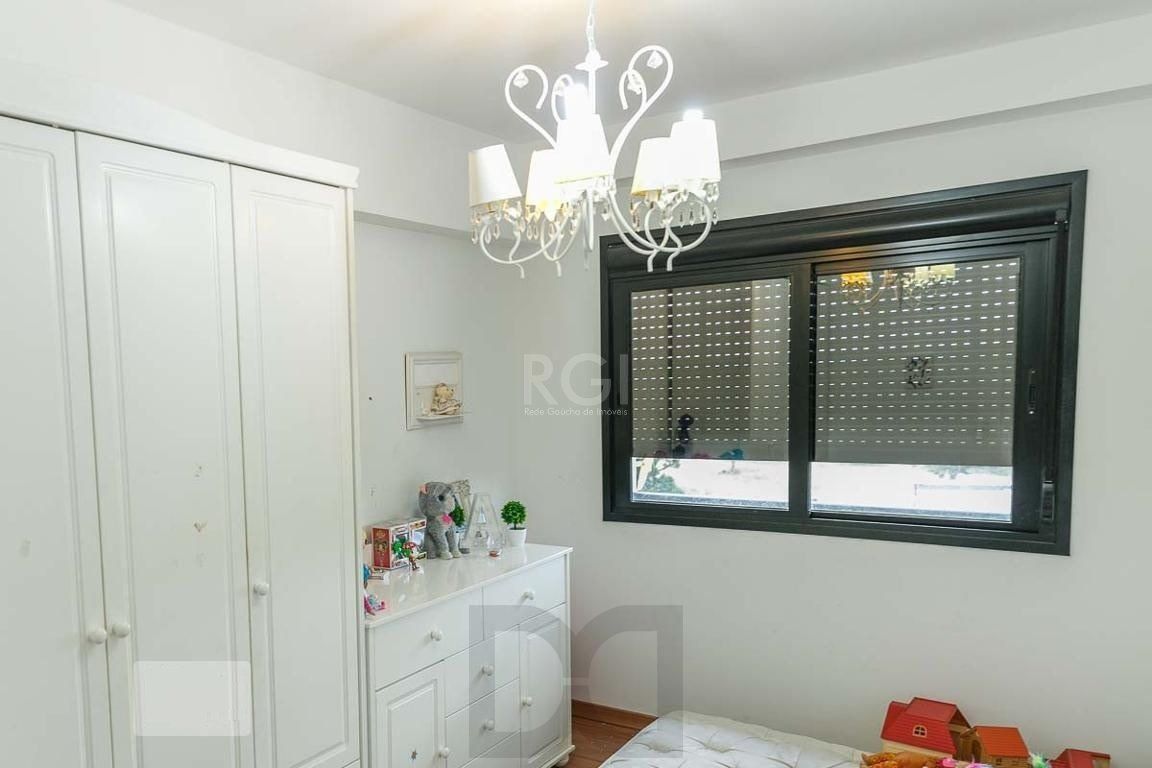 Apartamento com 3 quartos, 1 suíte, churrasqueira, 2 vagas, no bairro Cristal — foto 21