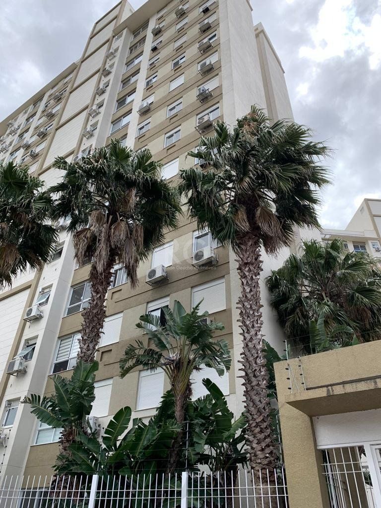 Lindo apartamento com vista e posição solar privilegiada. — foto 1