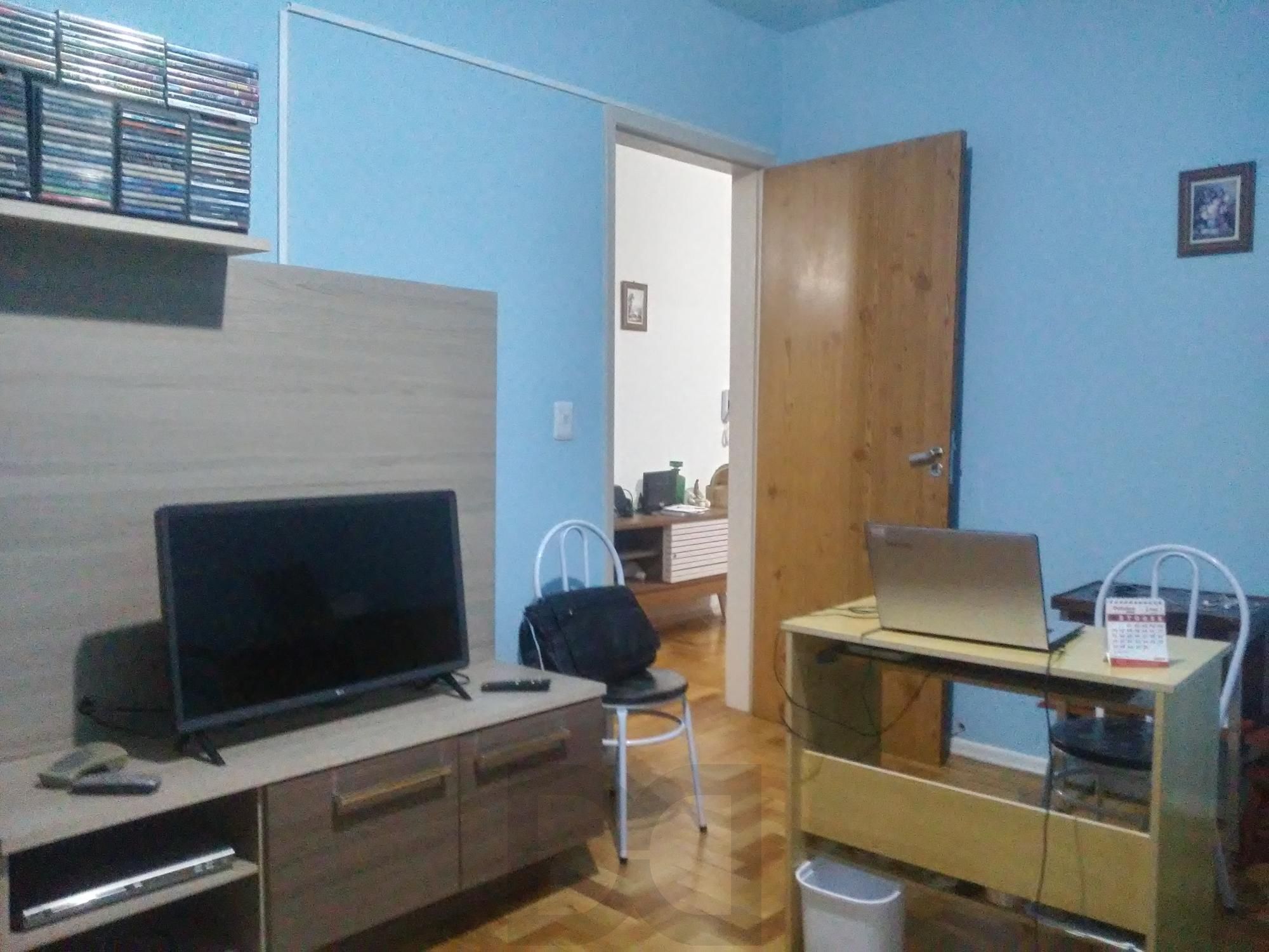 APARTAMENTO 2 DORMITÓRIOS NO 2º PAVIMENTO 1º ANDAR LOCALIZADO  NO BAIRRO SÃO SEBASTIÃO — foto 27