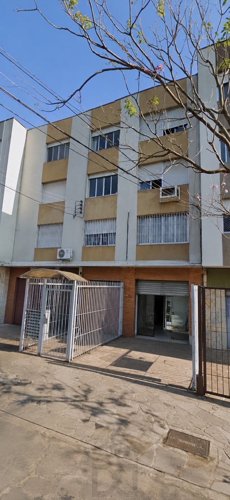 Apartamento de 1 Dormitório na Cidade Baixa – Conforto, Silêncio e Localização — foto 1