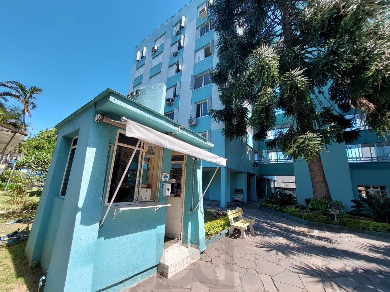 APARTAMENTO 2 DORMITORIOS, NO BAIRRO CRISTAL EM PORTO ALEGRE, RS — foto 27