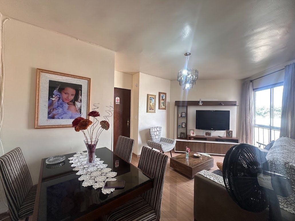 Apartamento a venda, dois dormitórios mobiliado no bairro Cristal. — foto 30