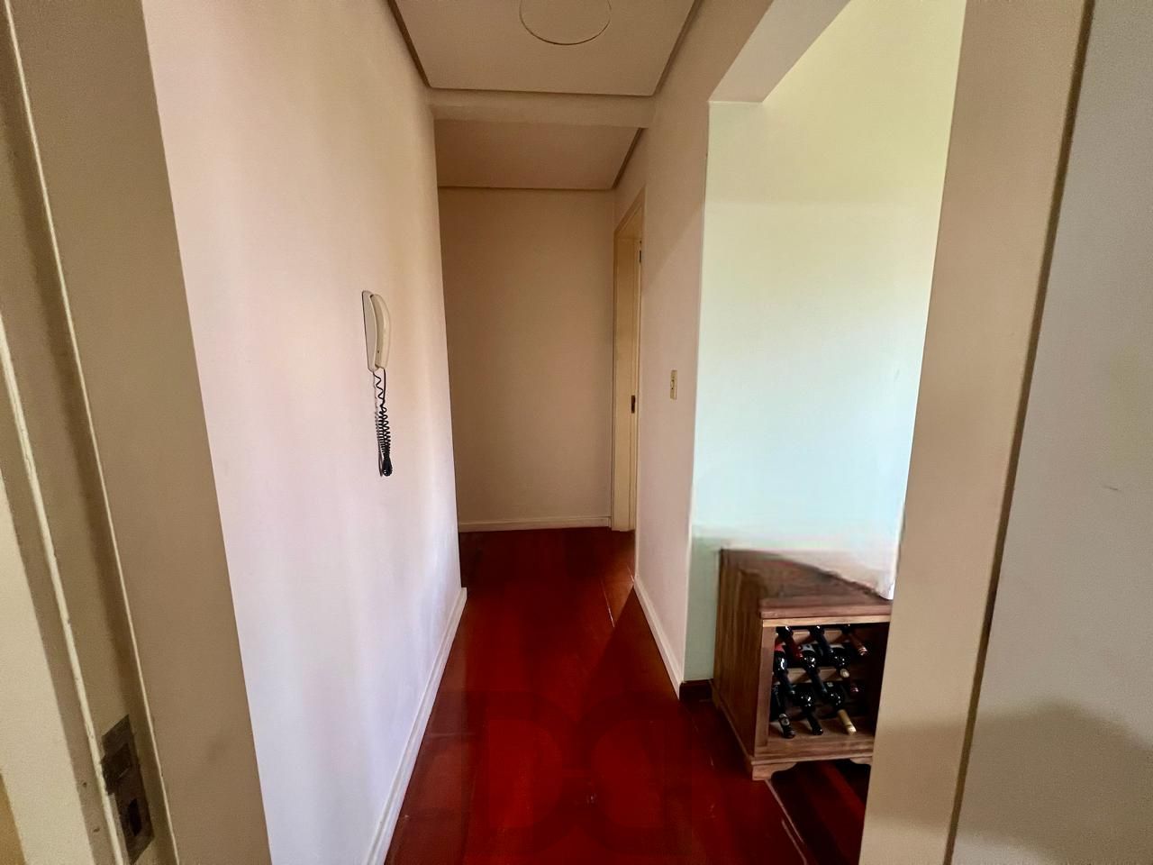 Apartamento 3 dormitorios, 1 suite, 2 vagas de garagem mais dependência de empregada no bairro tristeza. — foto 7