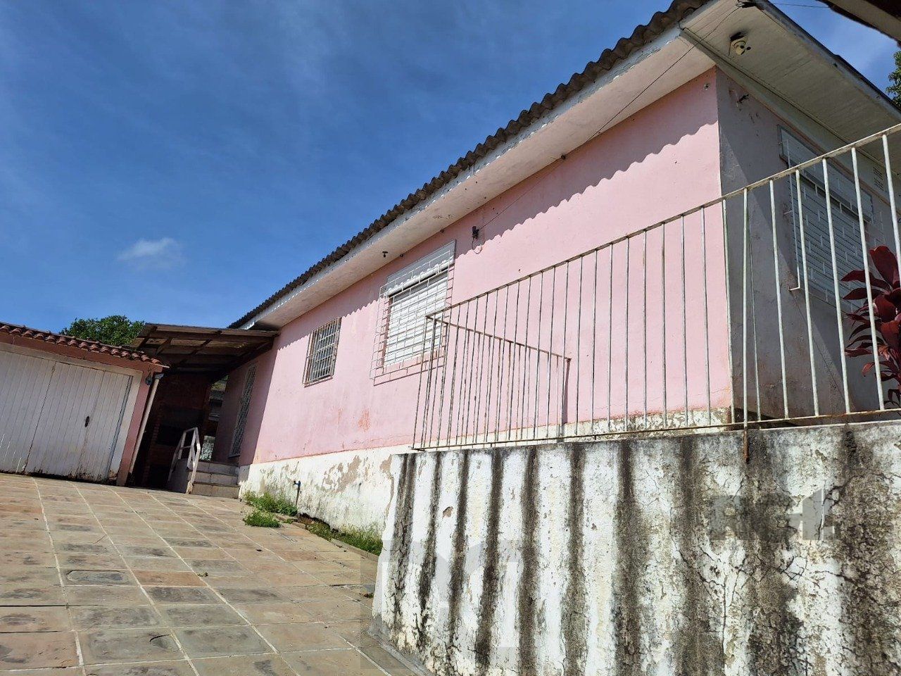 Terreno com casa com 3 quartos, vaga de garagem, no bairro Ipanema, Porto Alegre/RS — foto 12