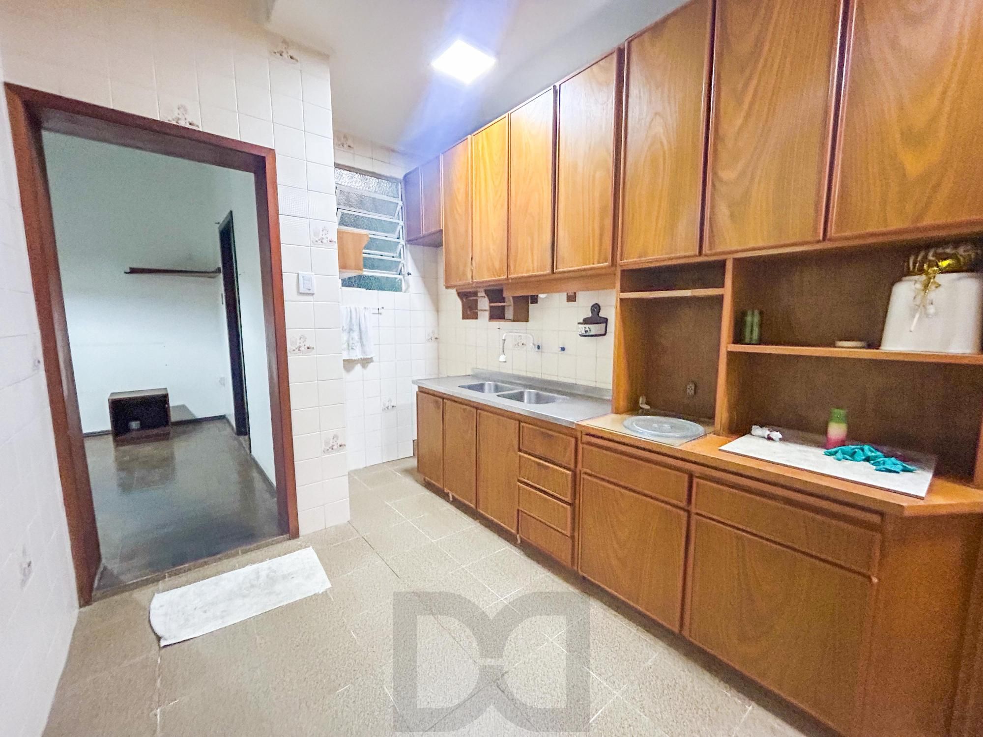 Casa Residencial com 3 Quartos, sendo 1 suíte e 3 Banheiros, no Bairro Santa Teresa em Porto Alegre, RS — foto 10