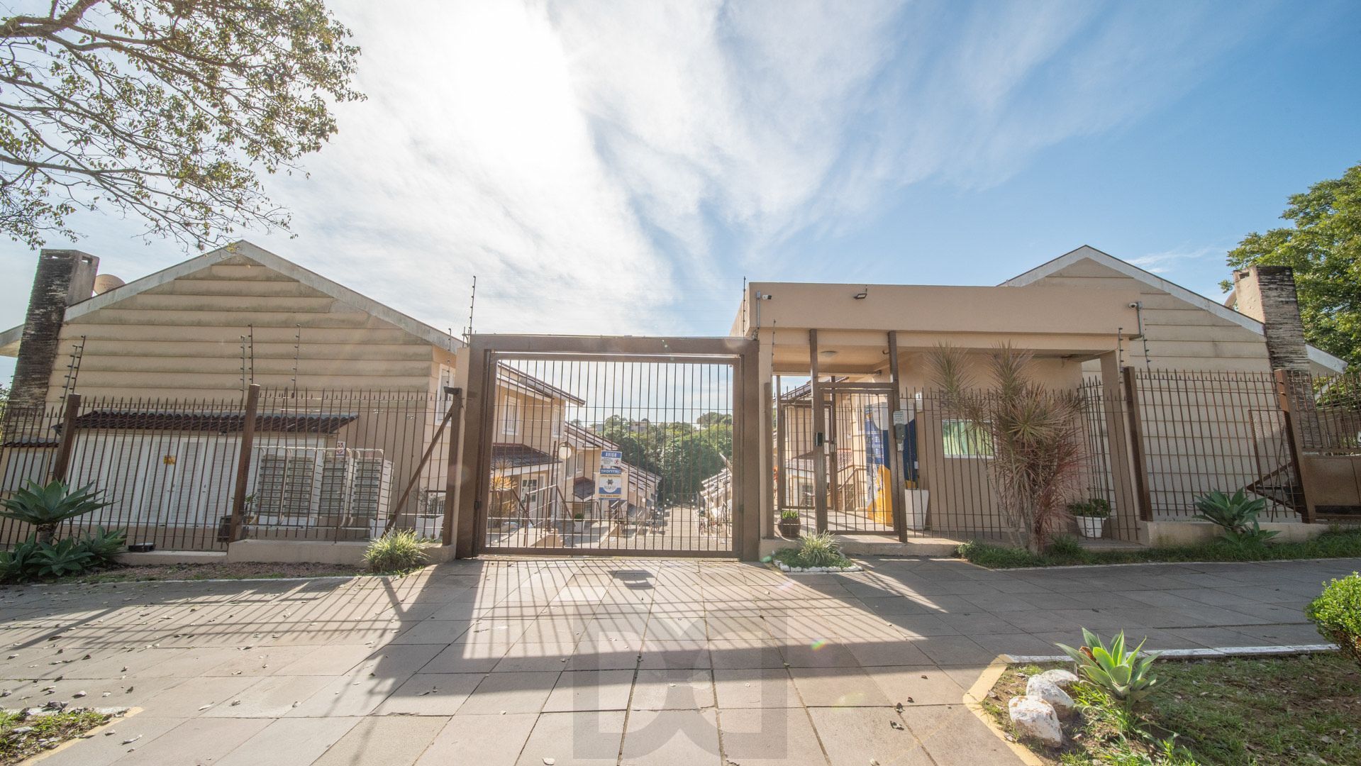 Casa em Condomínio com 134,64 m² privativos, 3 dormitórios sendo 1 suíte 2vagas — foto 1