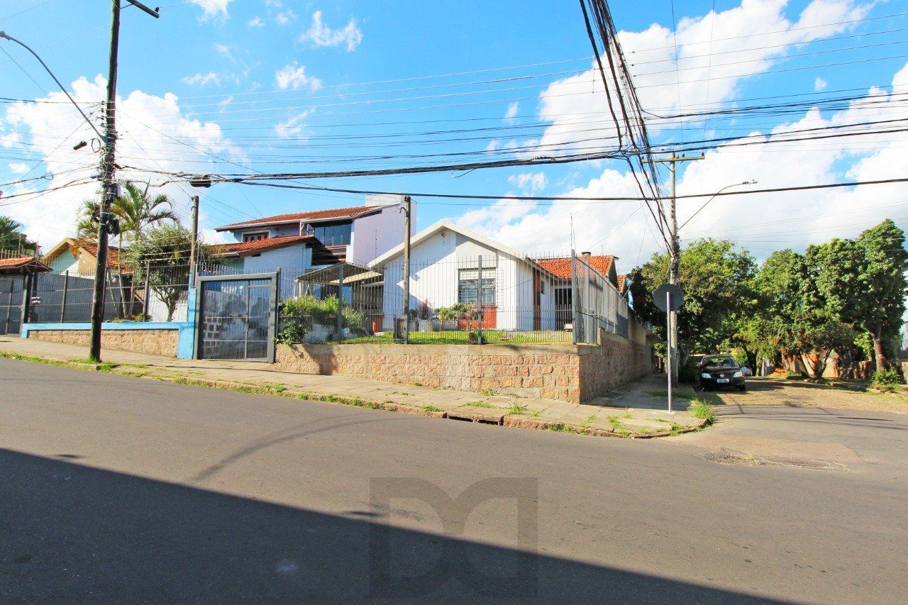 Casa 5 dormitórios, 1 suíte, 2 vagas de garagem, no bairro Camaquã, Poa/RS. — foto 39