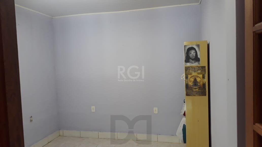 Casa para Venda - 121m², 3 dormitórios, sendo 1 suites, 2 vagas - Restinga — foto 7