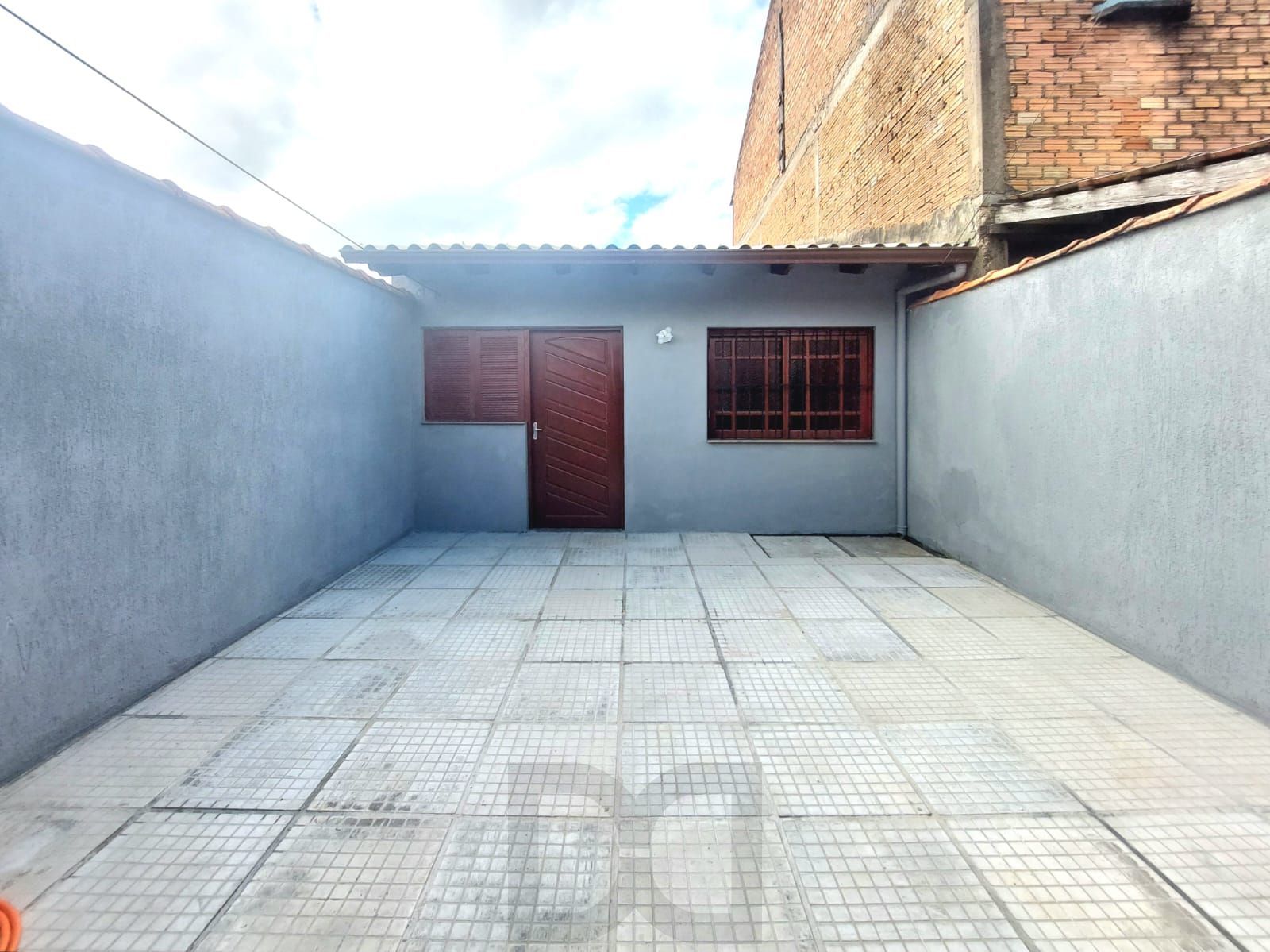 Casa mobiliada dois dormitórios e vaga no bairro Hipica. — foto 5