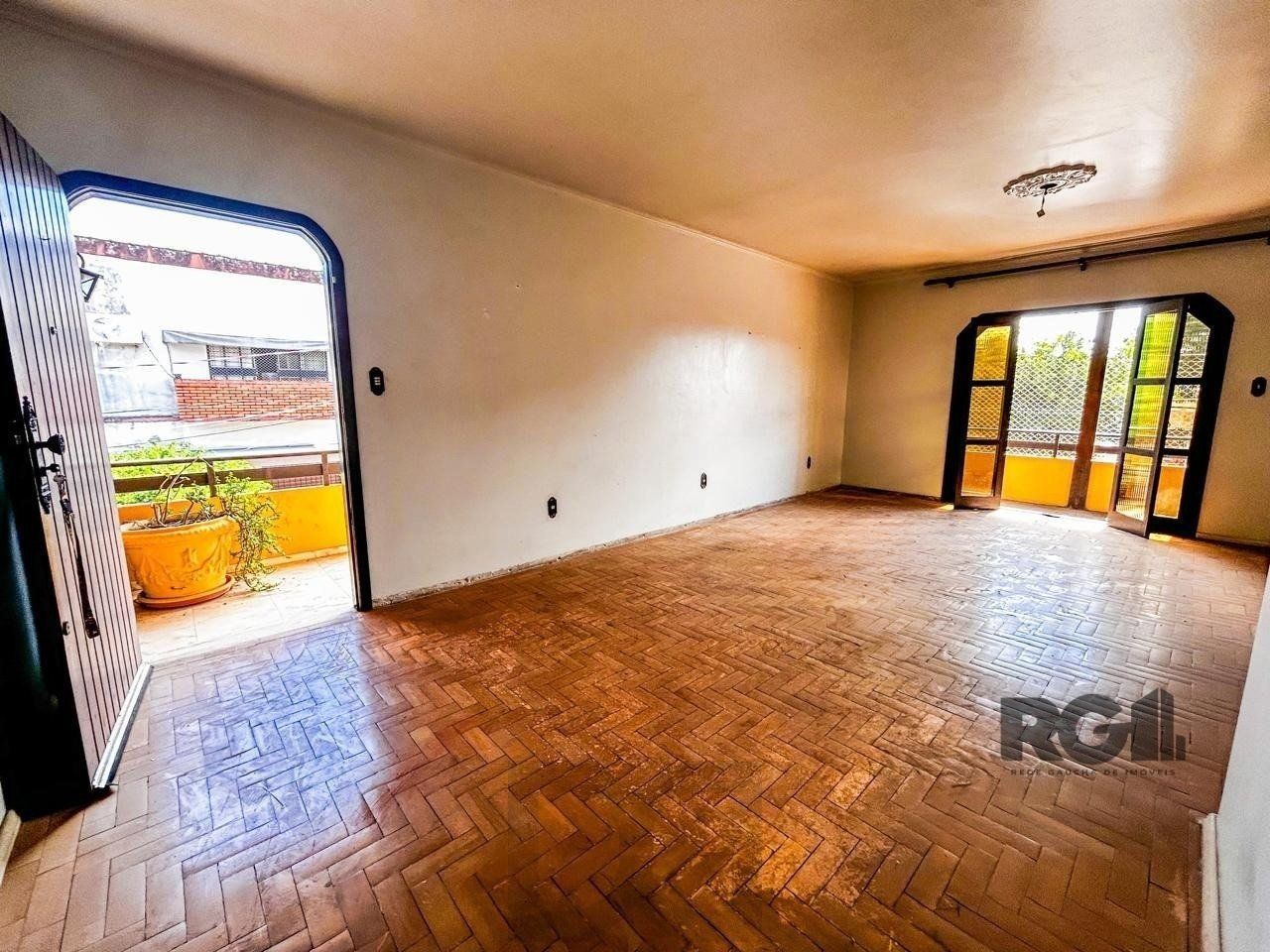 Casa com 2 salas comerciais, 3 quartos, vaga de garagem churrasqueira, suíte, no bairro Cavalhada, Porto Alegre/RS — foto 23