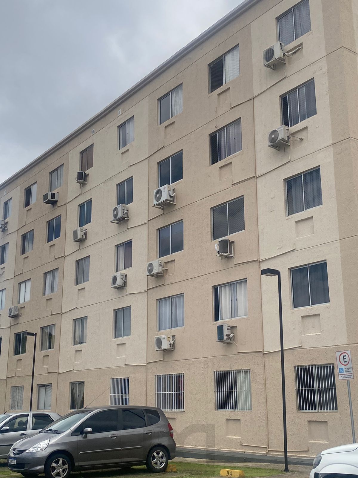 Apartamento com 02 quartos e 01 vaga no Bairro Sarandi — foto 1