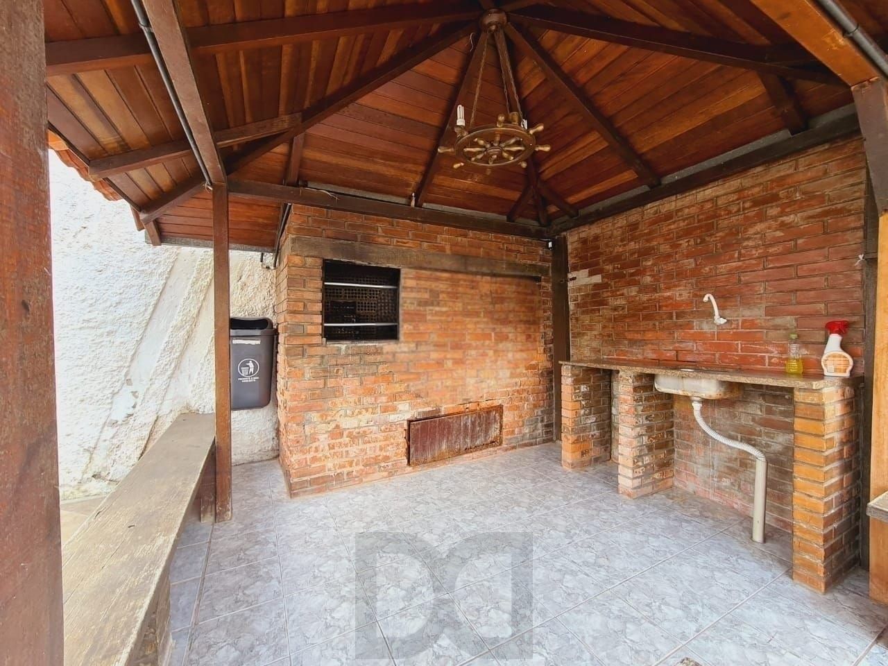 Apartamento de 2 dormitórios, ensolarado, vaga no Menino Deus, Porto Alegre/RS — foto 9