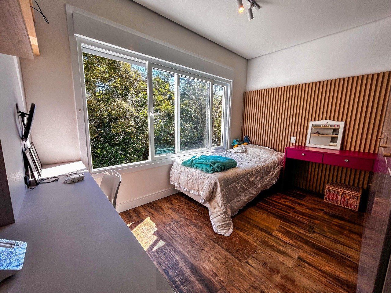 Casa em condomínio com 3 suítes, no bairro Pedra Redonda, Porto Alegre/RS — foto 85