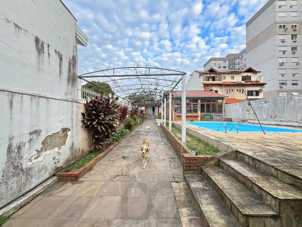 Casa semimobiliada com 5 dormitórios, piscina e 3 vagas no Camaquã Porto Alegre — foto 31