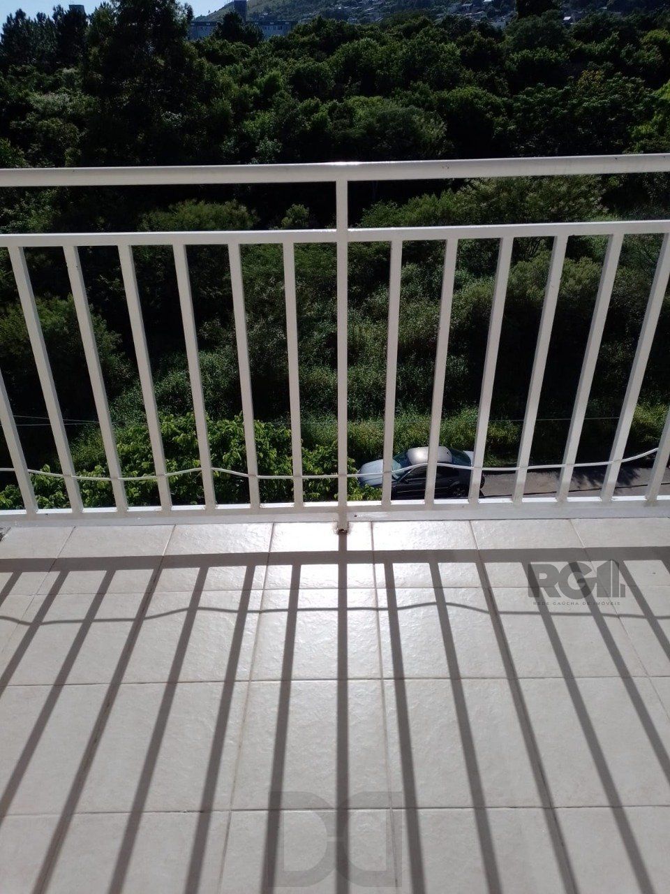Apartamento de 3 dormitórios com vaga no bairro Morro Santana — foto 3