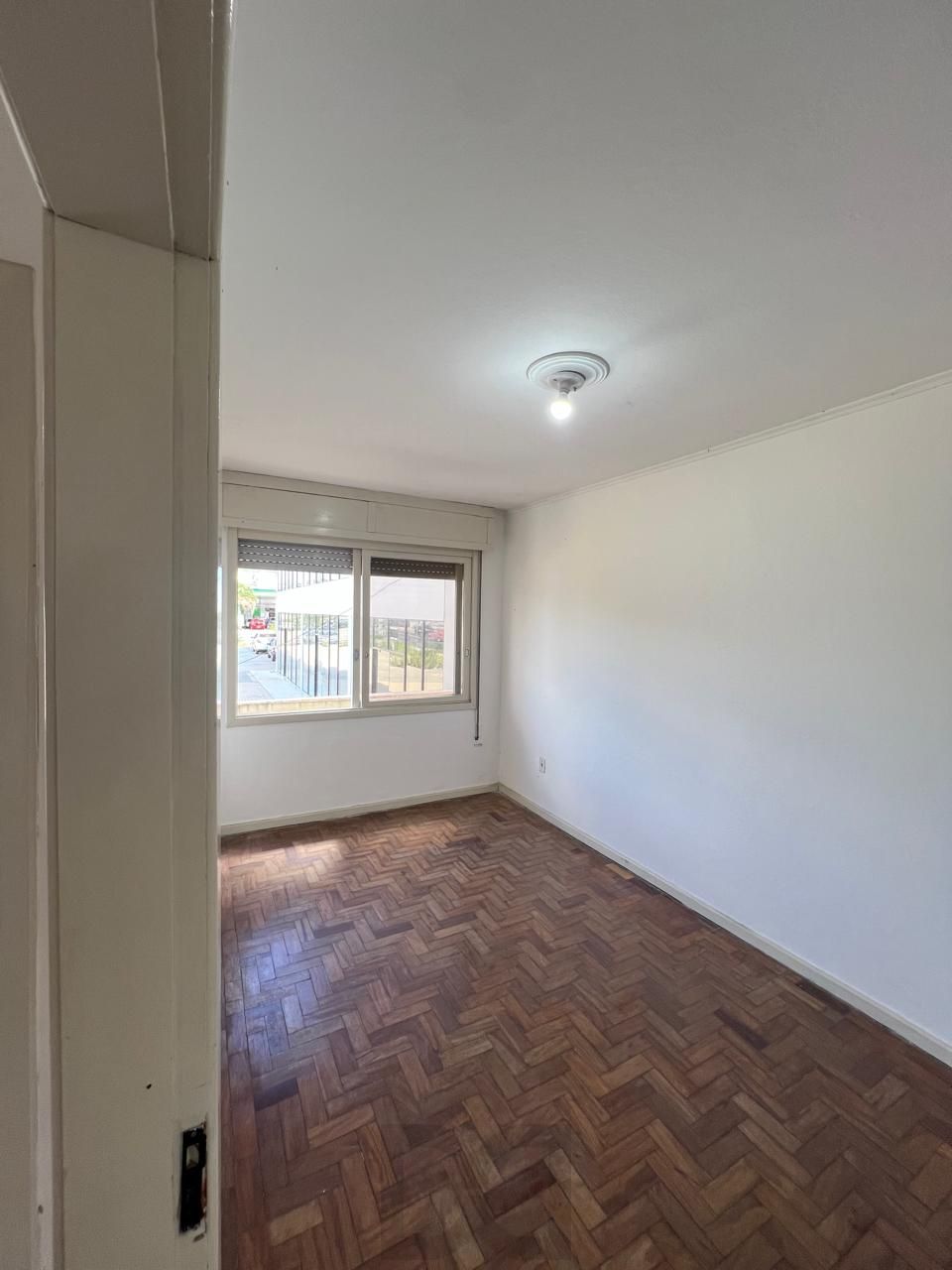 Apartamento à Venda com 02 Quartos na Av do Forte, Vila Ipiranga em Porto Alegre — foto 12