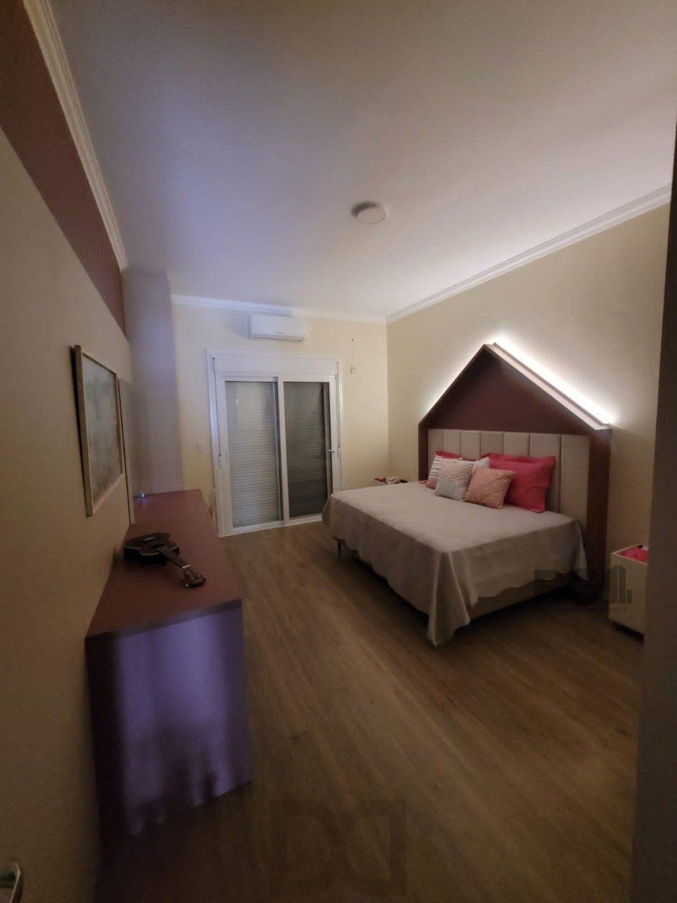 Casa com 3 quartos, 1 suíte, lareira 2 vagas no bairro Hípica, Porto Alegre/RS — foto 13